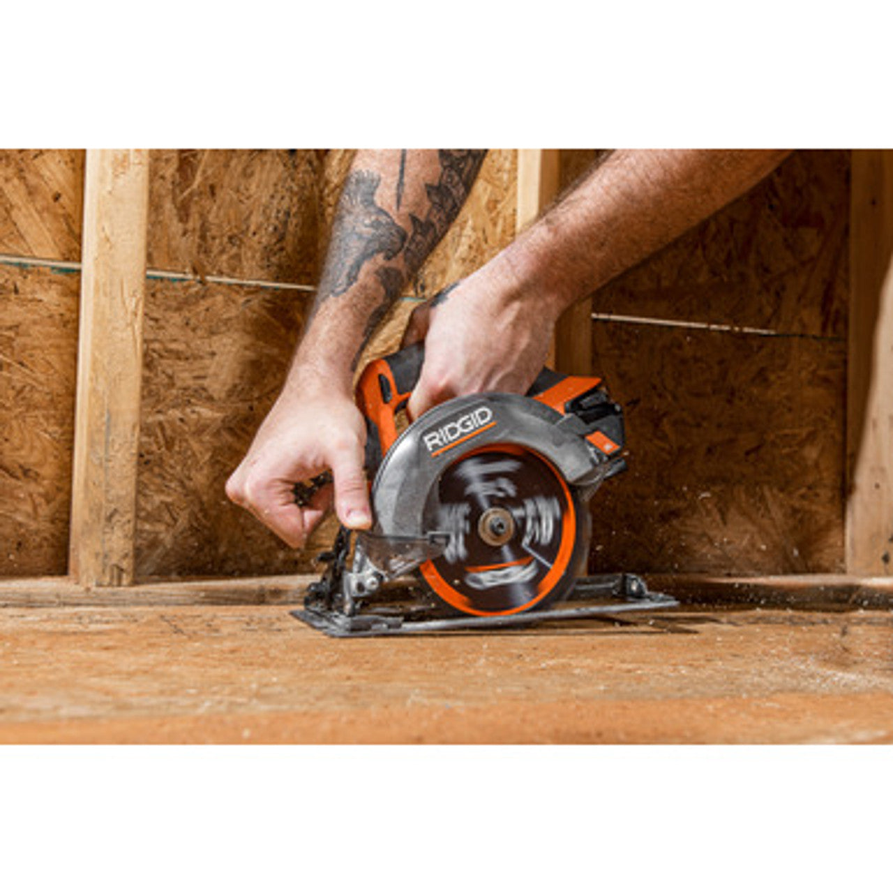 Like New - RIDGID 18V SubCompact Brushless Cordless 6 1/2 in. Circular Saw (Tool Only) R8656B
