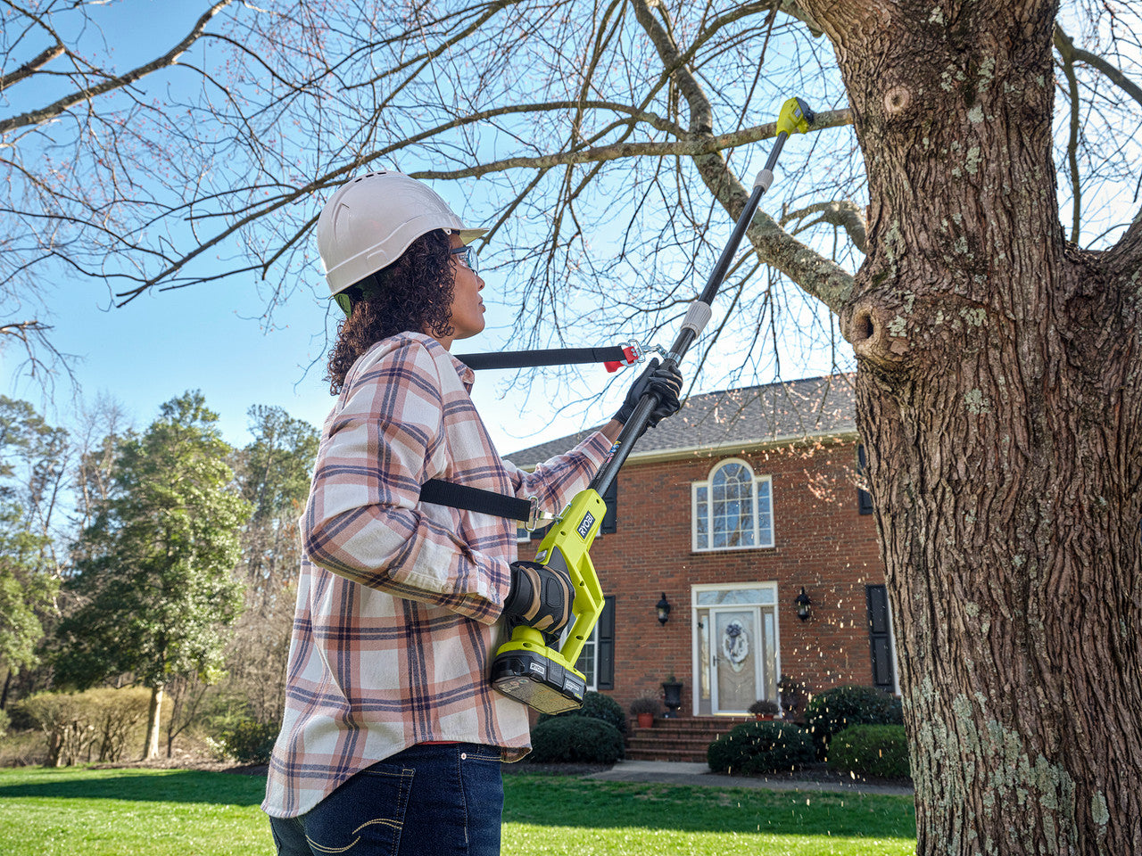 Like New - RYOBI ONE+ 18V 8 in. Cordless Battery Pole Saw and 8 in. Pruning Saw Combo Kit with 2.0 Ah Battery and Charger