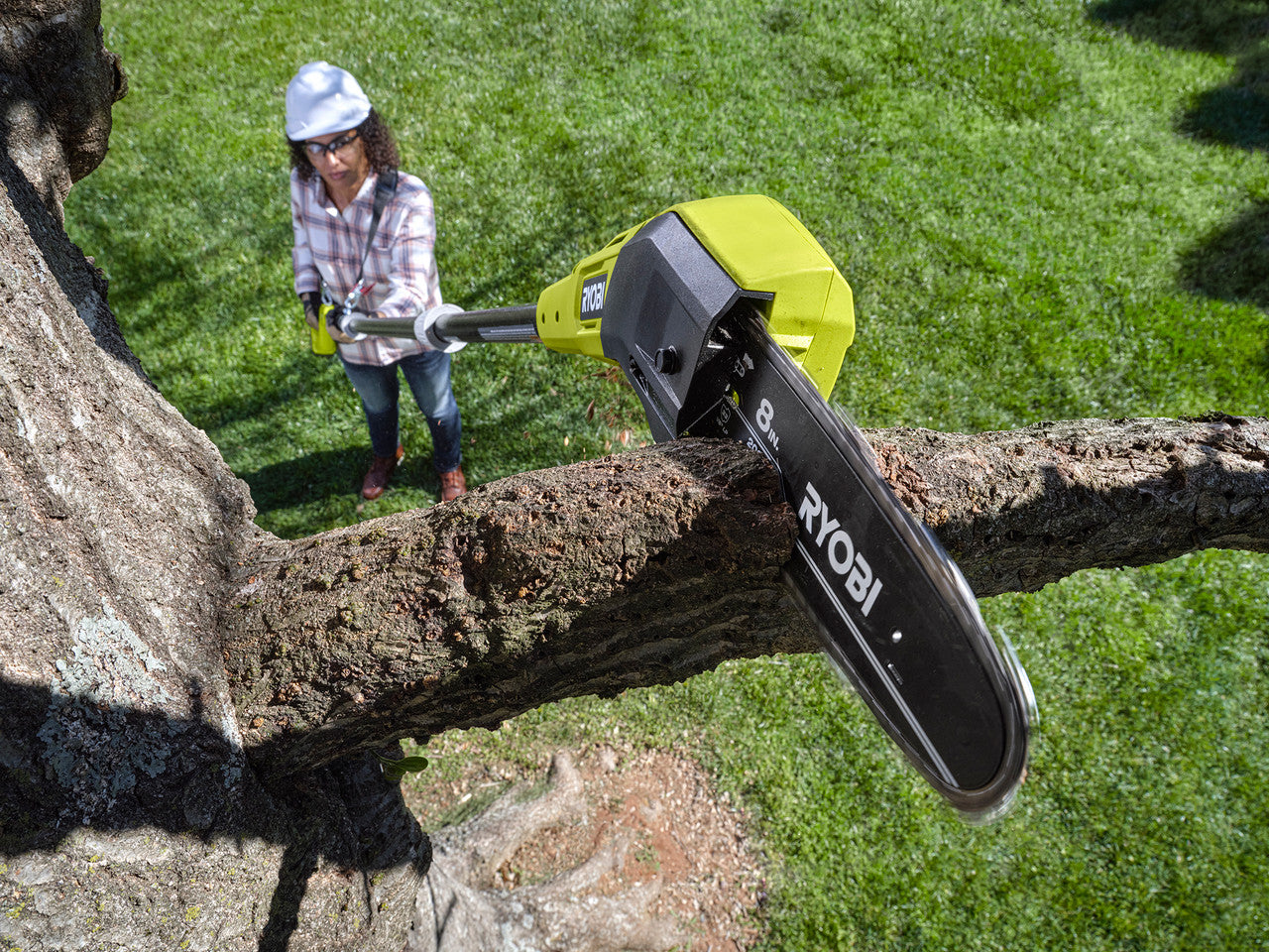 Like New - RYOBI ONE+ 18V 8 in. Cordless Battery Pole Saw and 8 in. Pruning Saw Combo Kit with 2.0 Ah Battery and Charger