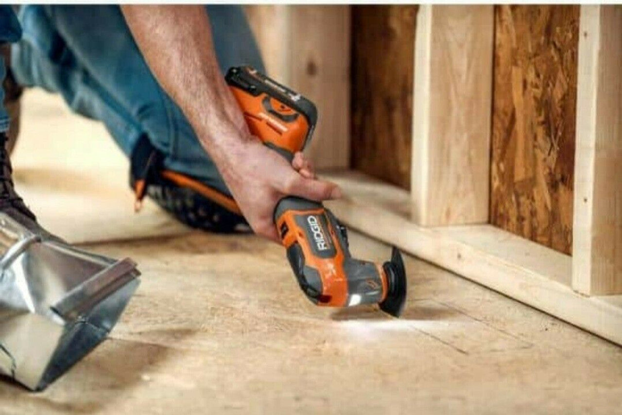 Like New -  RIDGID 18V Brushless Cordless Oscillating Multi-Tool (Tool Only) R86240B