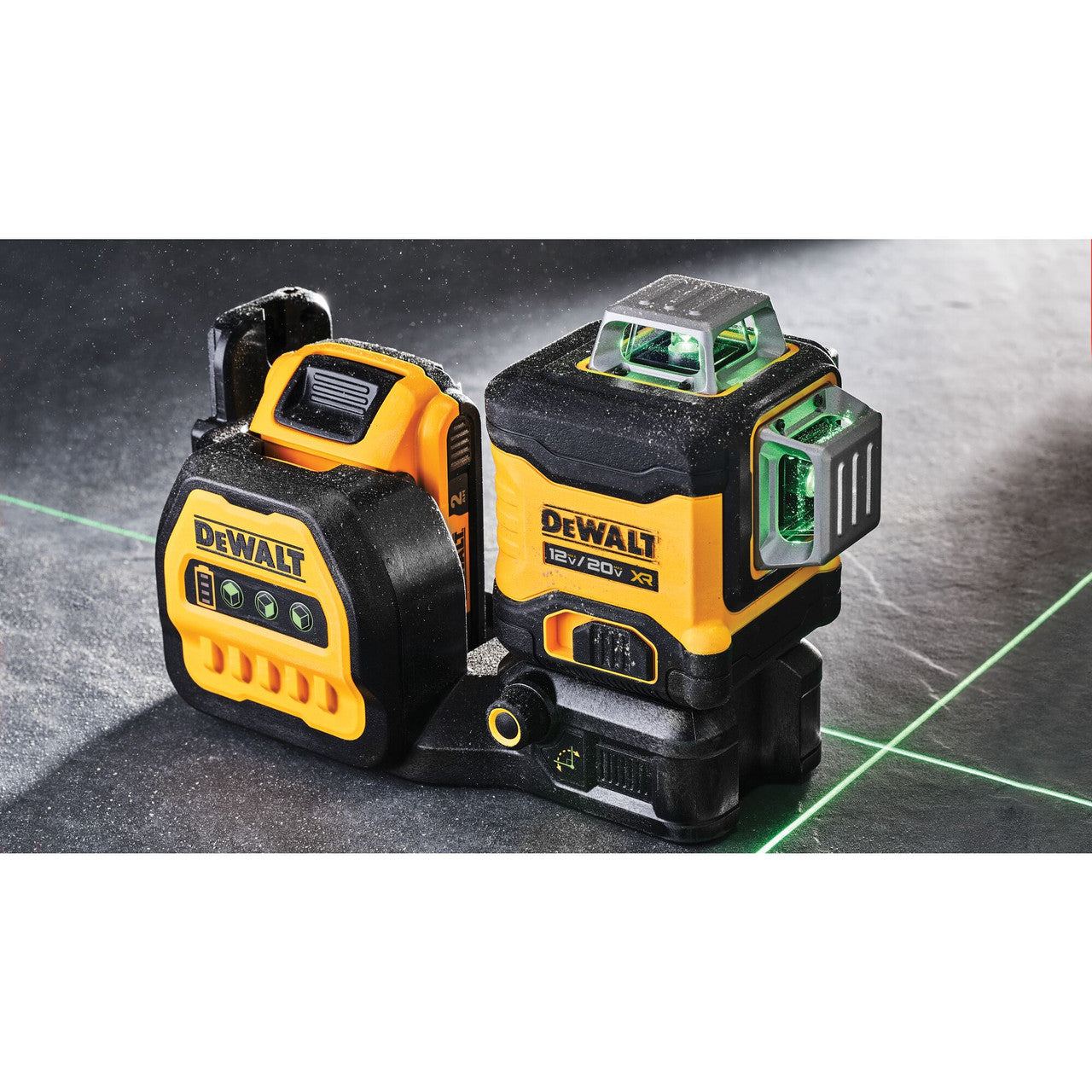 Like New - DEWALT 20-Volt/12-Volt Cross-Line Laser Level (Tool-Only) - DCLE34020GB