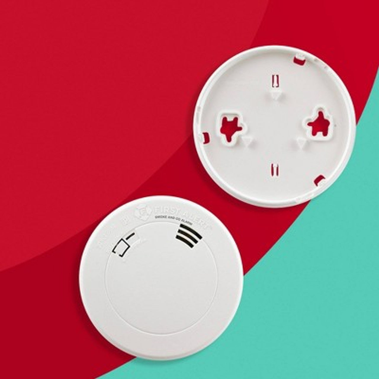 New - First Alert PRC700V Battery Powered Slim Smoke & Carbon Monoxide Detector with Voice Location and Photoelectric Sensor